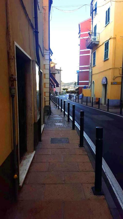 B&B Carmela San Terenzo Exterior photo